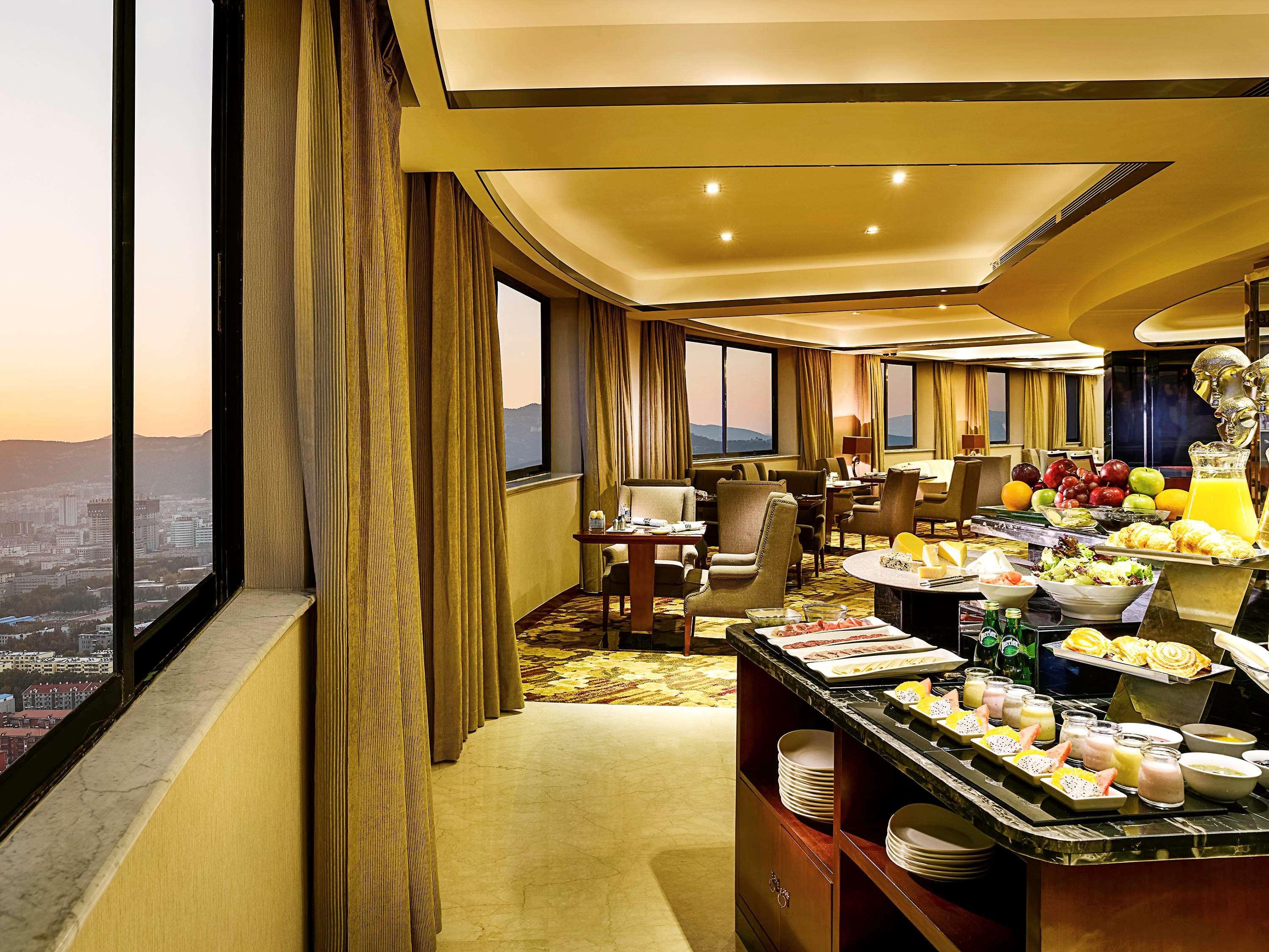 Enlux Hotel Цзинань Экстерьер фото