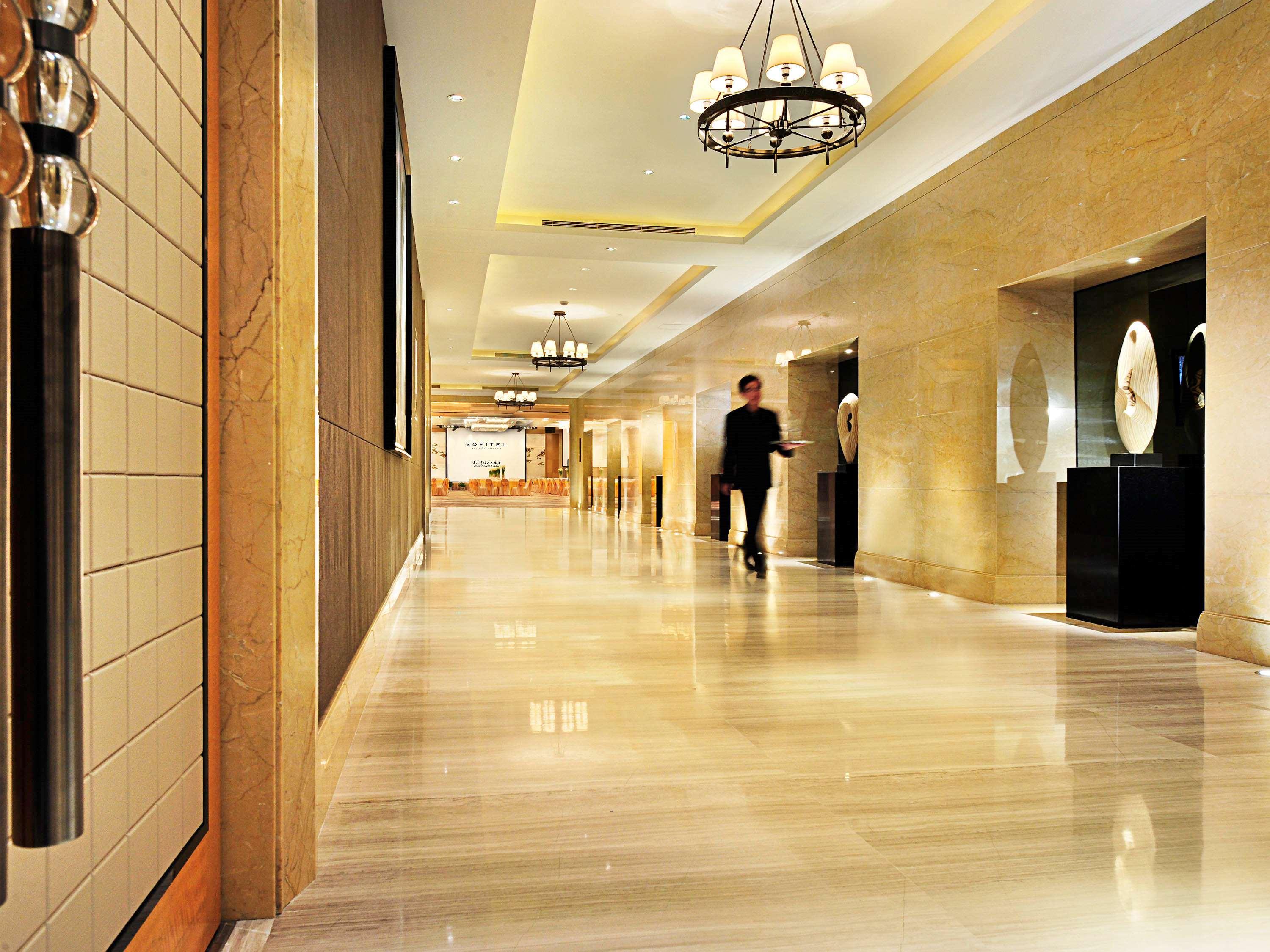 Enlux Hotel Цзинань Экстерьер фото