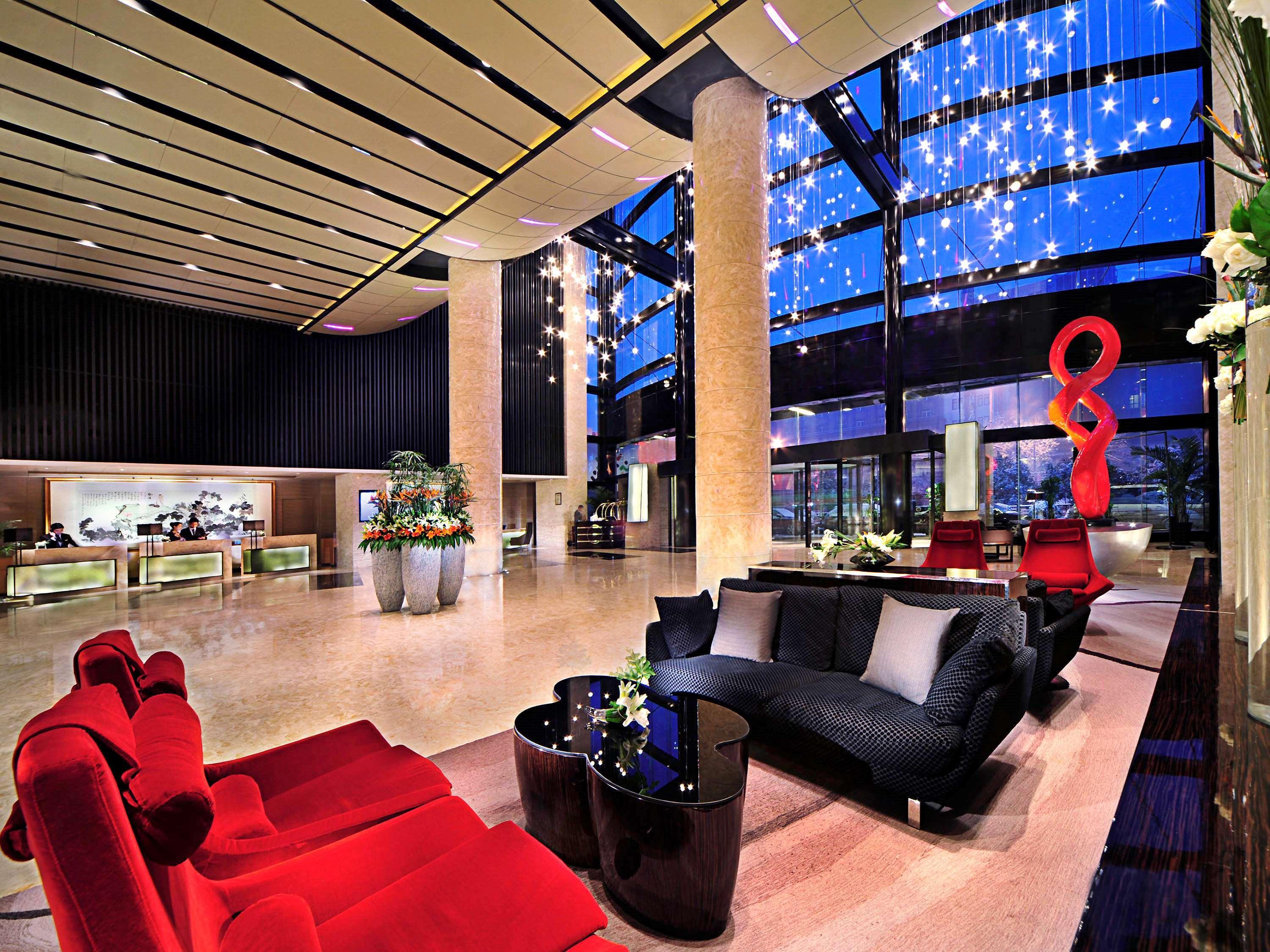 Enlux Hotel Цзинань Экстерьер фото