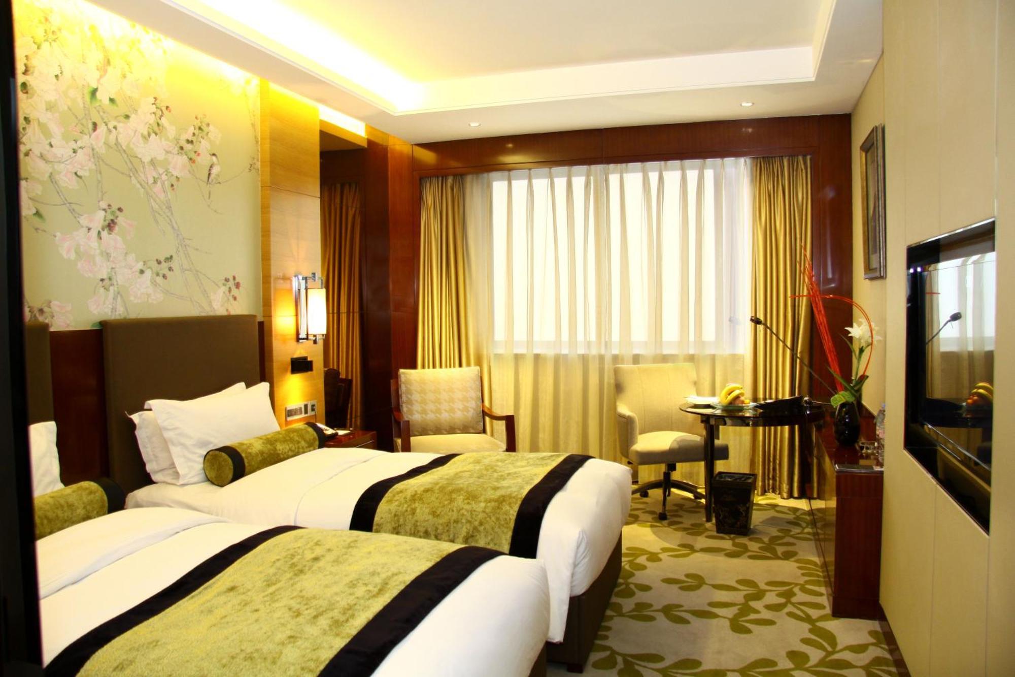 Enlux Hotel Цзинань Экстерьер фото