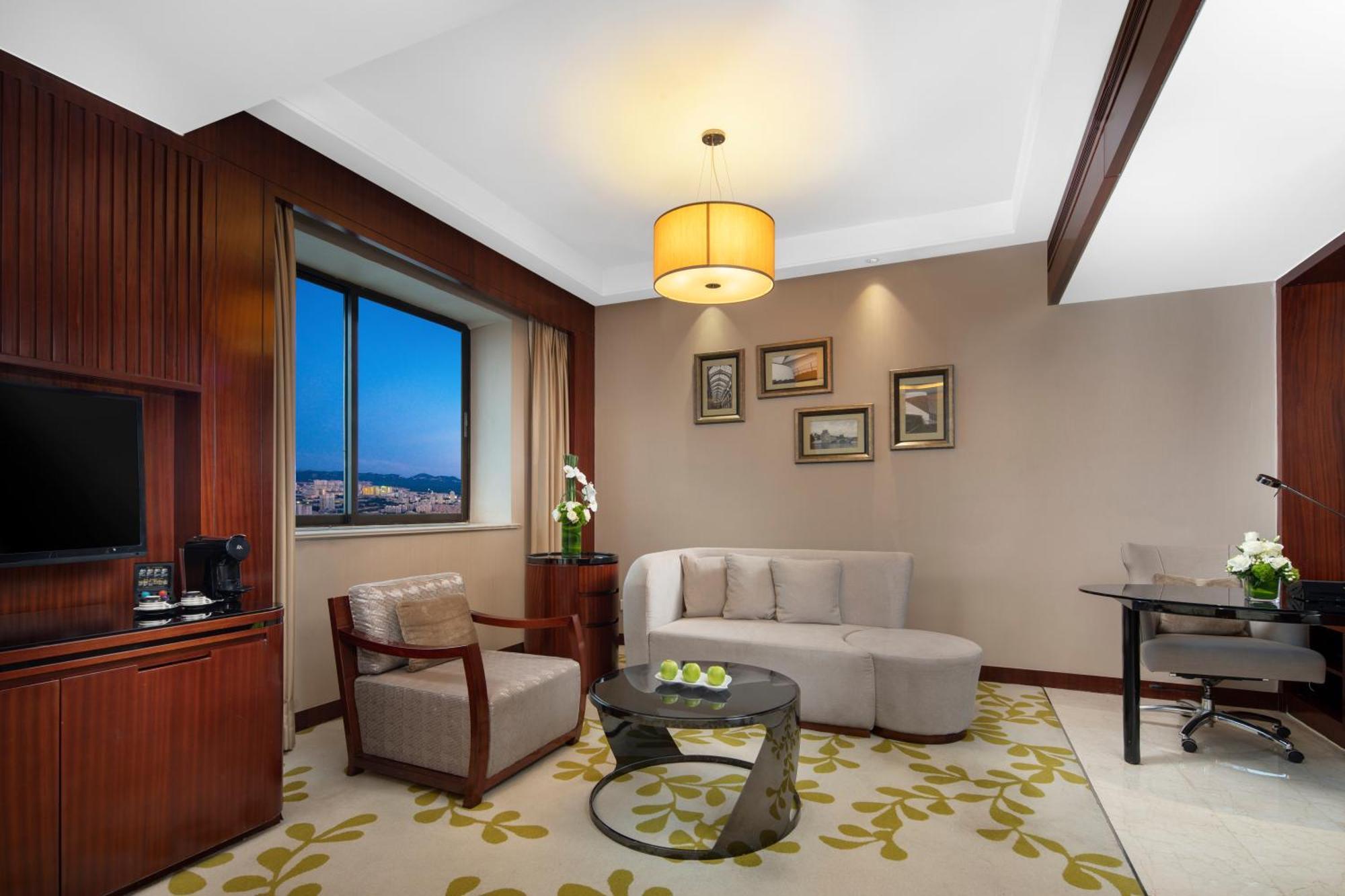 Enlux Hotel Цзинань Экстерьер фото